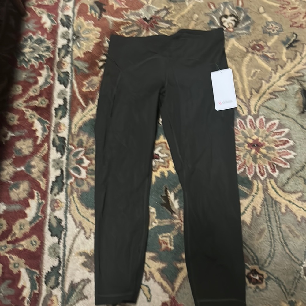 Lulu lemon power thru HR tight 25”